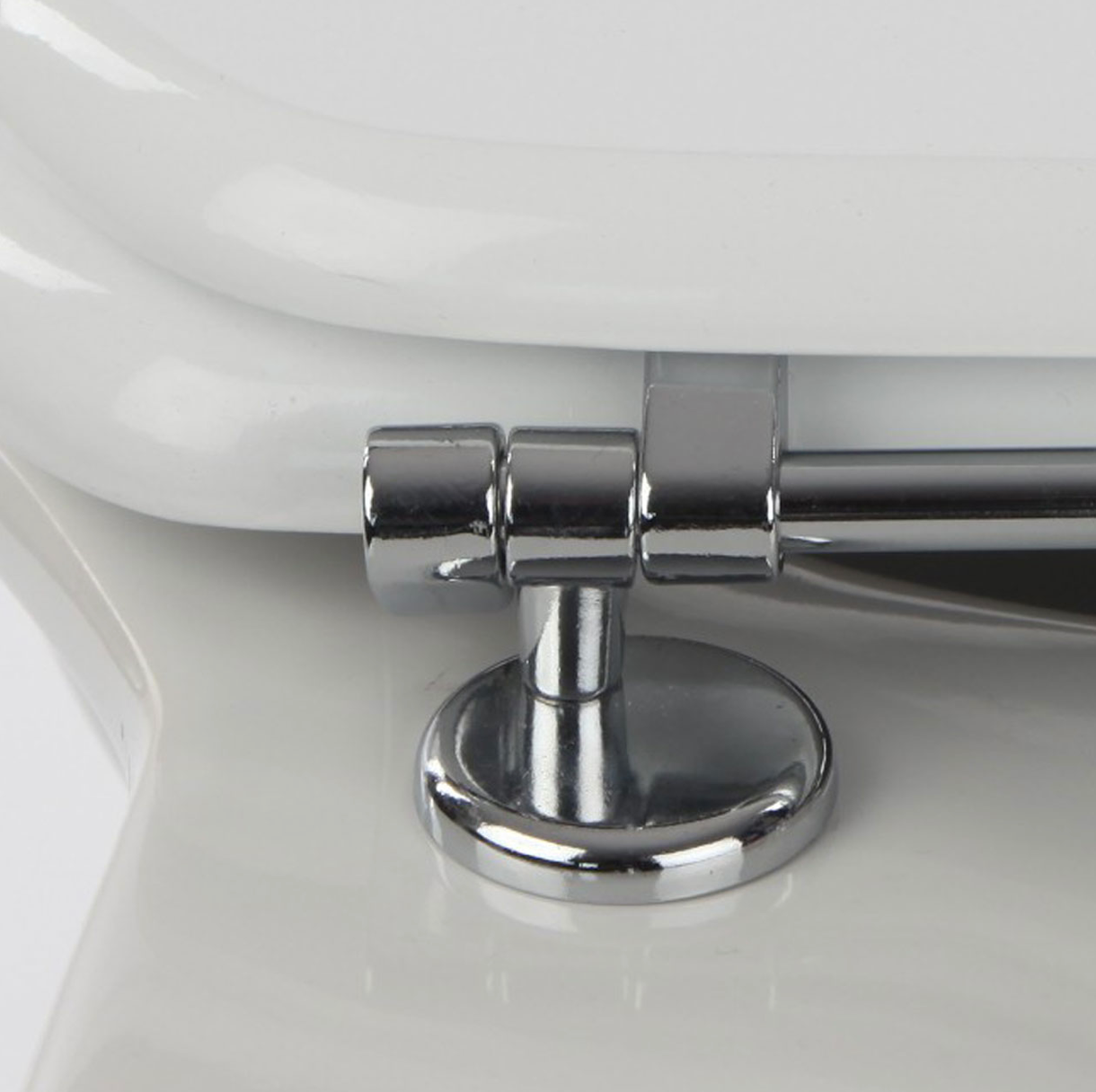EuroShowers MDF Anti-Bacterial Toilet Seat